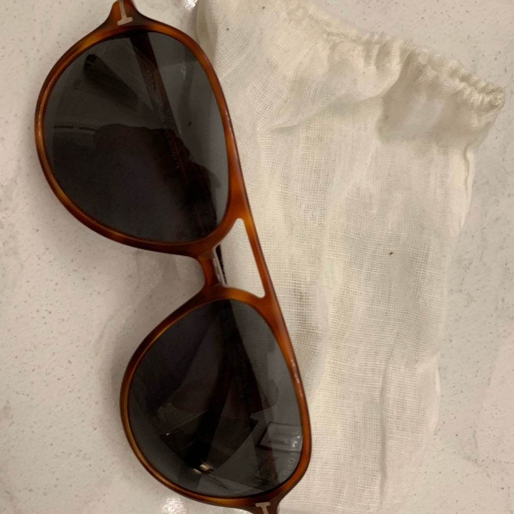 Brown Tom Ford Sunglasses - Picture 3 of 5